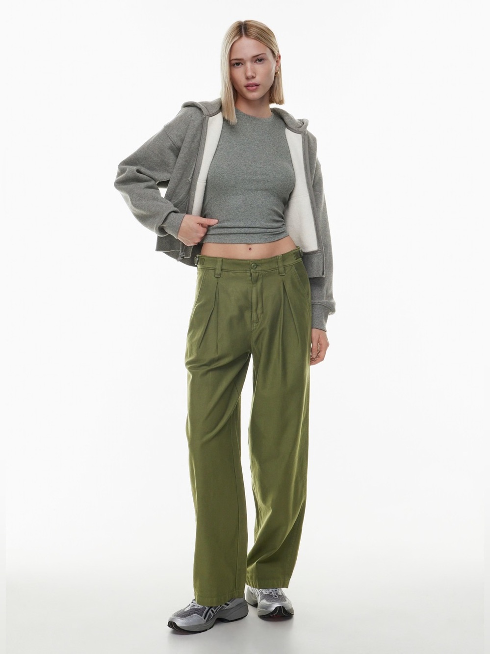 Aritzia TNA Impulse Chino Pant